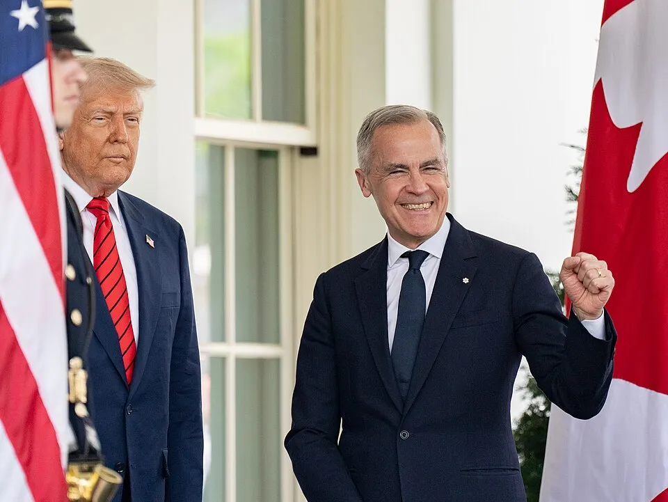 Canada - USA - Donald_Trump & Prime Minister of Canada Mark Carney, May 6, 2025, at White House