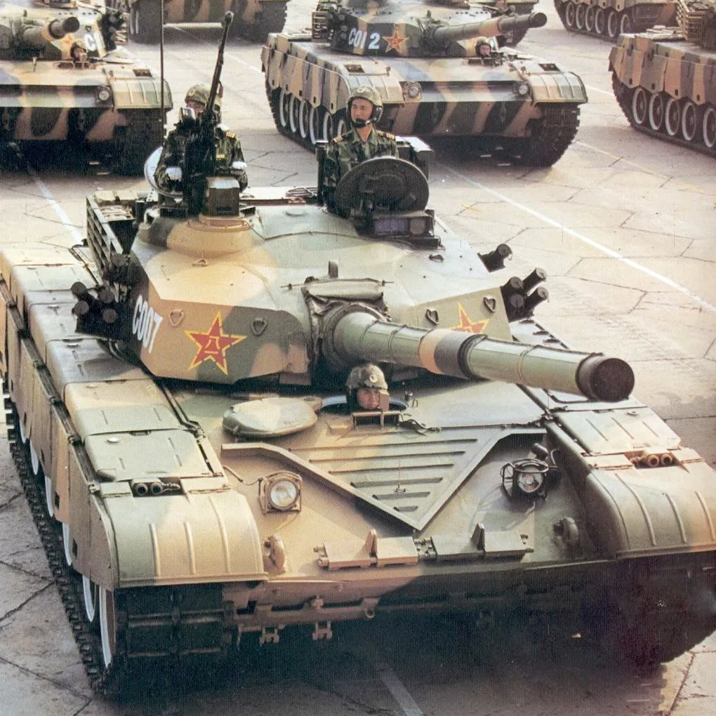 China - PLA - Type_98_tank in formation