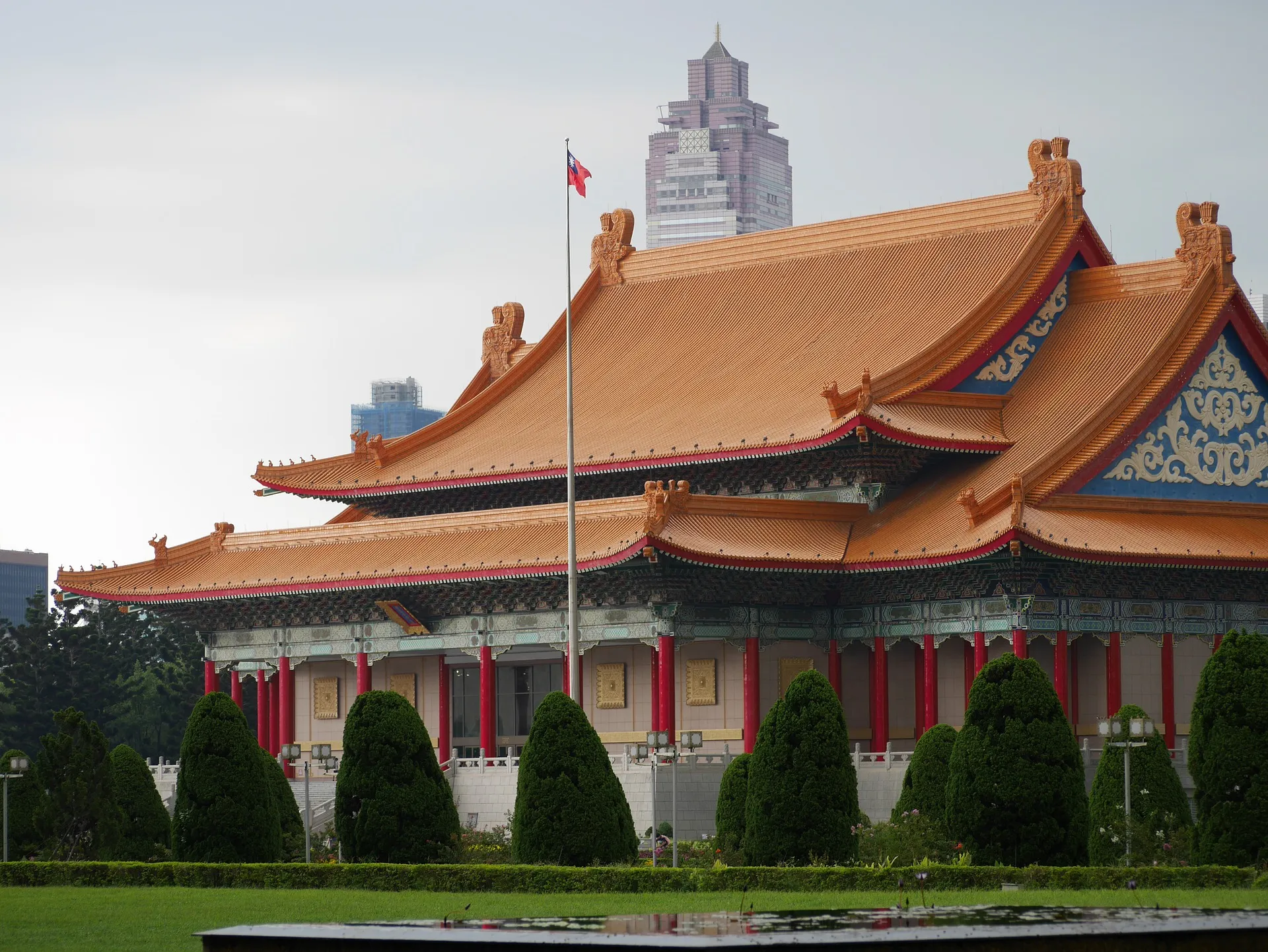 "Taiwan: The Stakes" a new book chapter by CWP alum Andrew Erickson