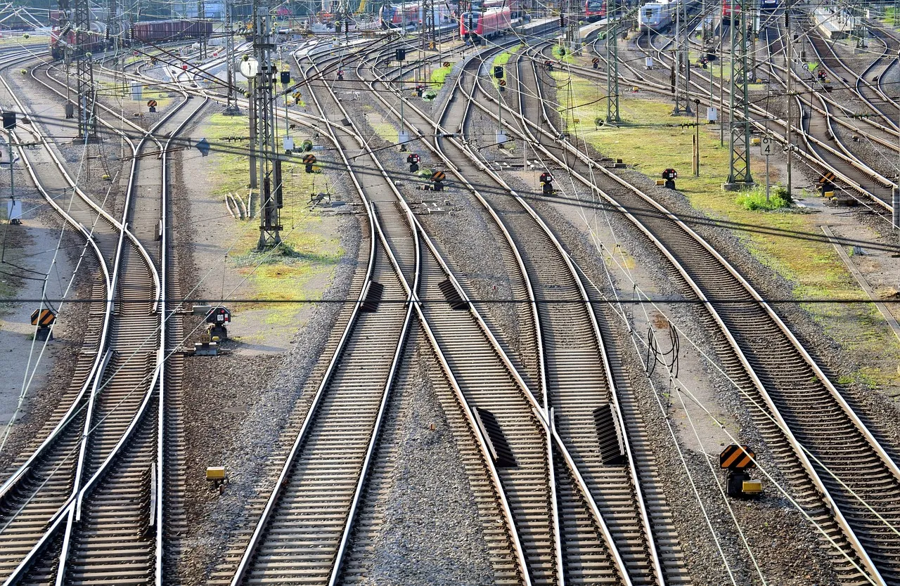 Balanced Connectivity Building in Infrastructure Cooperation: A Southeast Asian Perspective
