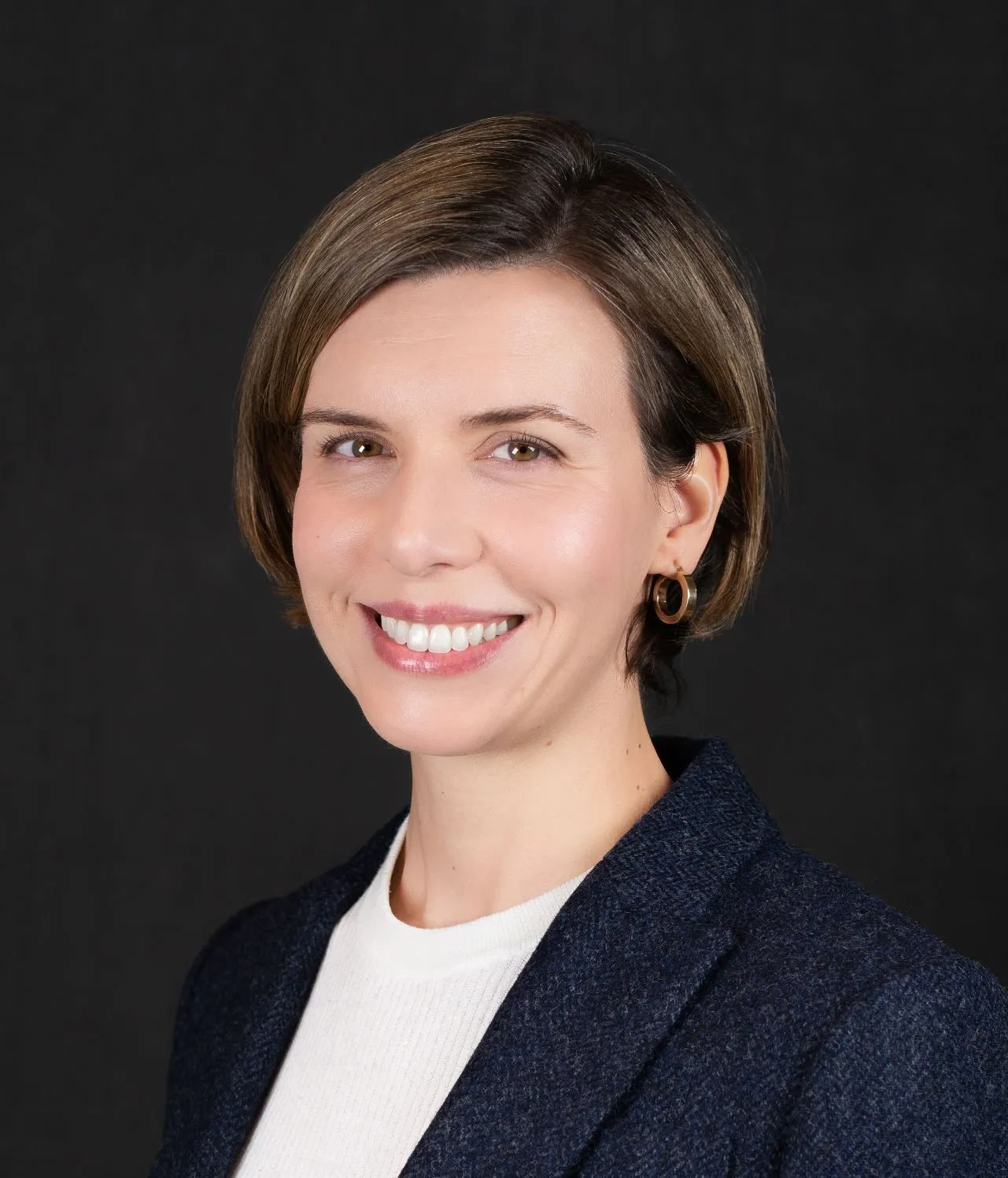 Dr. Alanna Krolikowski
