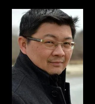 Dr. Kuik Cheng-Chwee is Professor of International Relations at the Institute of Malaysian and International Studies (IKMAS), National University of Malaysia (UKM). He is concurrently a Nonresident Senior Fellow at Johns Hopkins University’s Foreign Policy Institute (FPI) and a Nonresident Scholar at Carnegie China. Previously, he was a Postdoctoral Research Associate at the Princeton-Harvard “China and the World” (CWP) Program and a Visiting Research Fellow at Oxford University. Professor Kuik’s research f